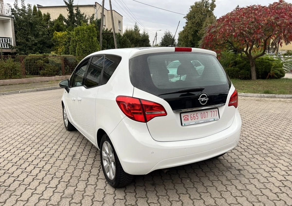 Opel Meriva cena 23900 przebieg: 148000, rok produkcji 2012 z Górzno małe 211